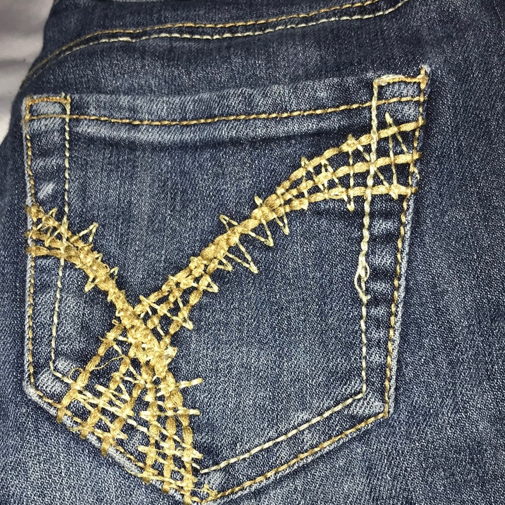 Capris - Picture 2 of 2